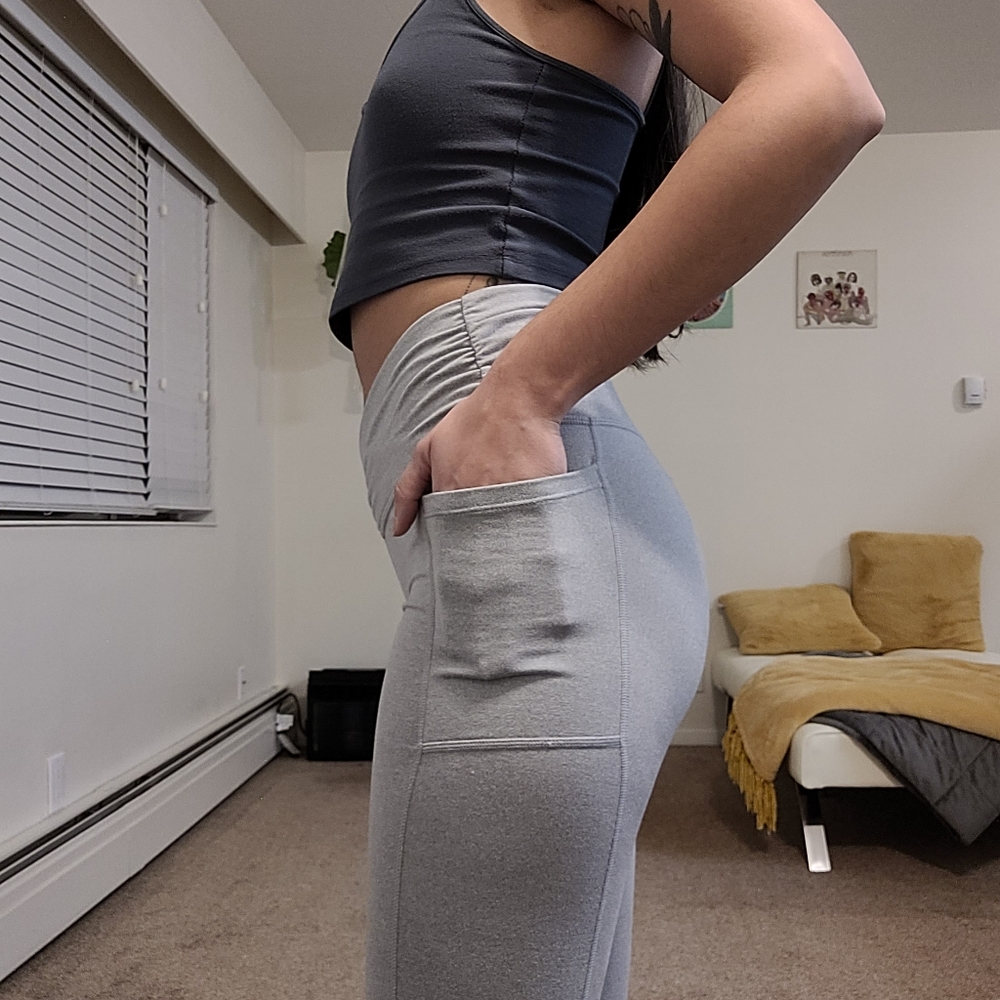 Size small 7/8 Leggings